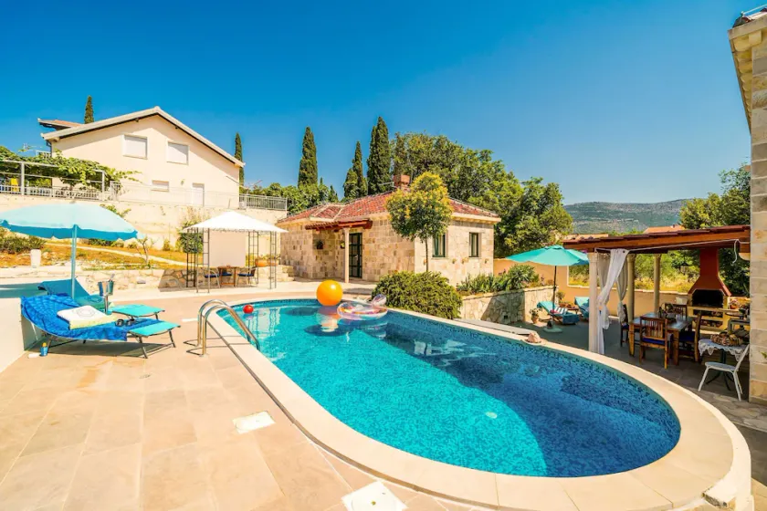 Dubrovnik Chalets - Image 1