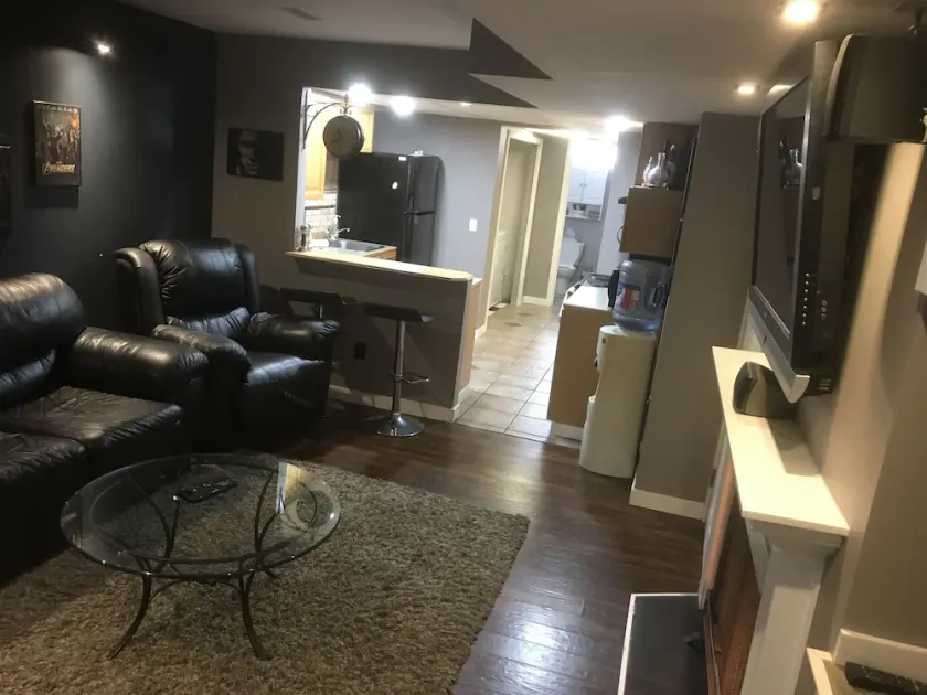 Your home away from home - Image 1