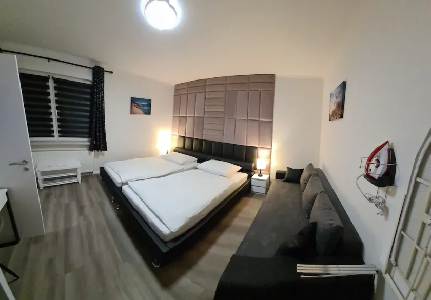W2 Ferienwohnung-32609 Hüllhorst - Image 1