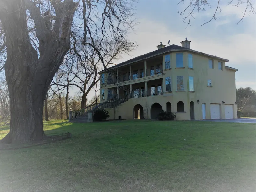 Stunning Mediterranean Style Home on the Guadalupe River in Downtown Seguin - Image 1