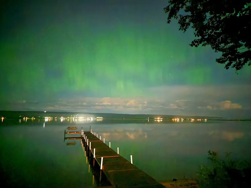 *Escape to your own luxury lakeside oasis on Torch Lake - with Air Conditioning* - Image 1