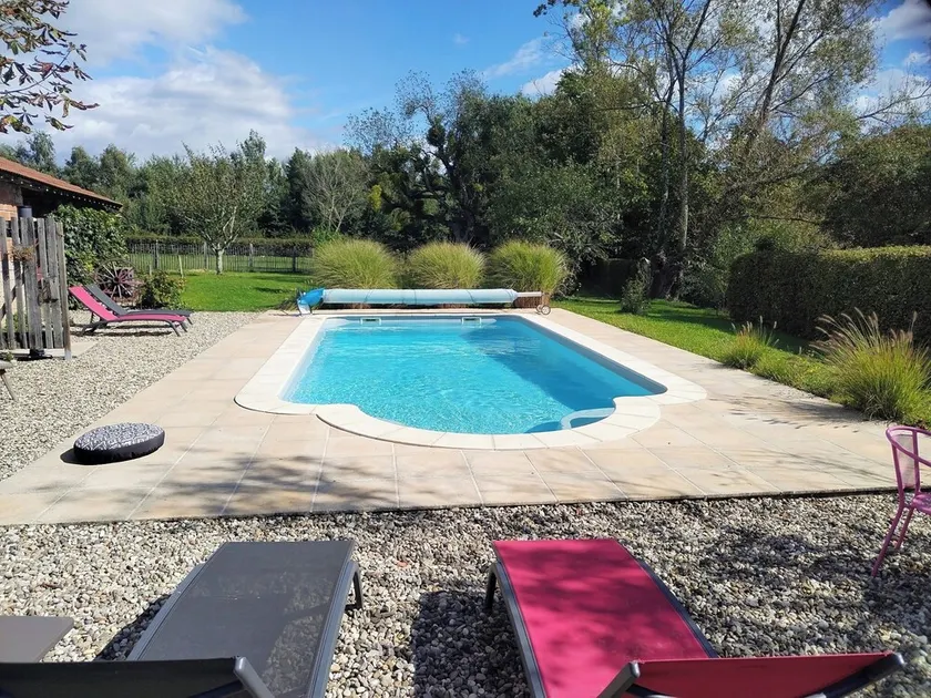 Ferienwohnung \"Vers le Sud\"  in ehemaligem Bauerngehöft mit Pool - Image 1