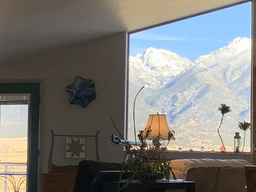Snow Capped MTN View & Starry Nites: 1 hour to Great Sand Dunes & Monarch Skiing - Image 1