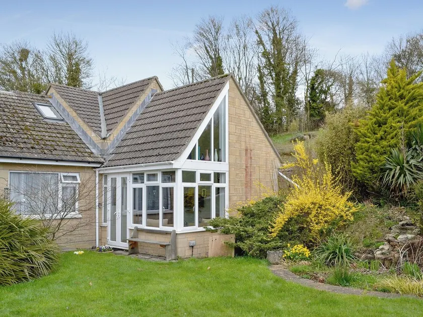 Alojamiento de 2 habitaciones en Lypiatt Hill, near Stroud - Image 1