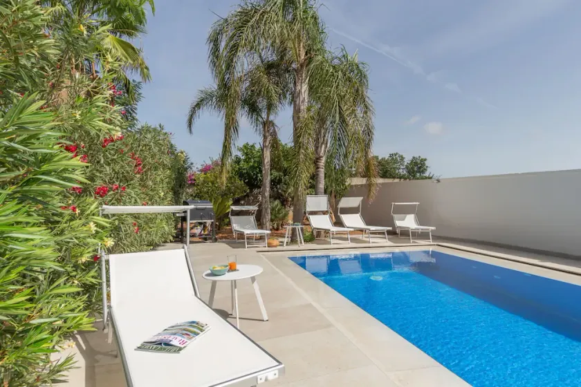 Villa Palma | private pool and garden, free wifi - Image 1