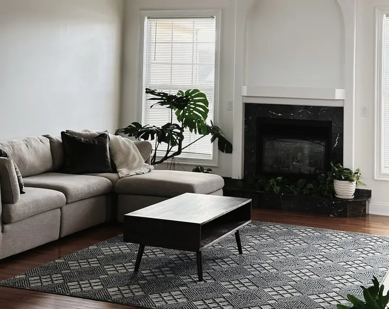 3 Bedroom Spacious Residential Home - Image 1