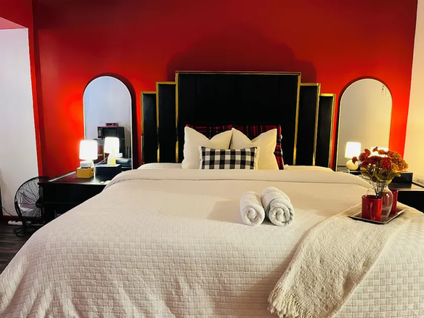 ~RomanticRoomForCouple~Gated Condo'NHeartOfTupelo3guests - Image 1