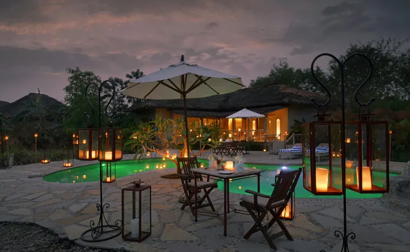 Barahi Jungle Lodge - Image 1