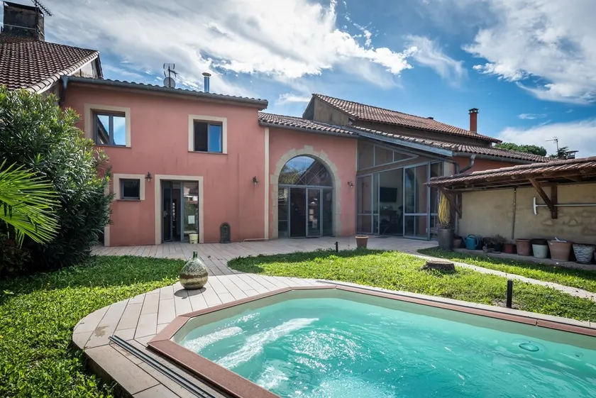 Casa spaziosa a Marciac con piscina privata e terrazza - Image 1