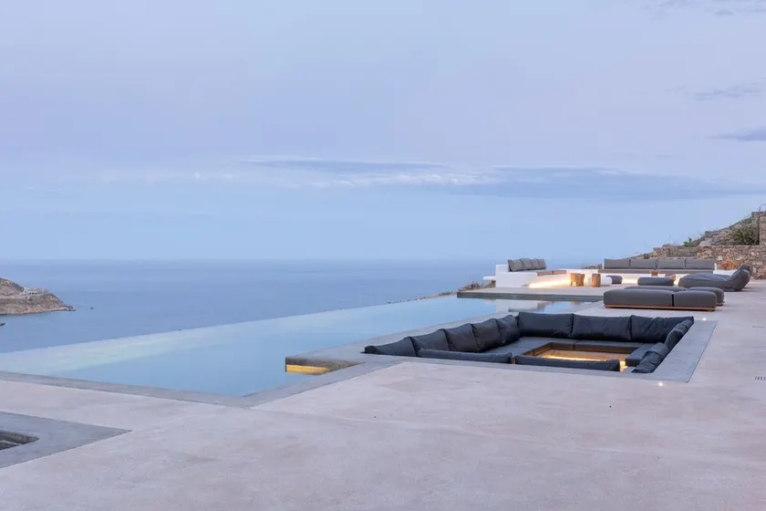Villa Marinox Vale/Amazing sea views /large outdoor areas/ 2 pools & 2hot-tubs - Image 1