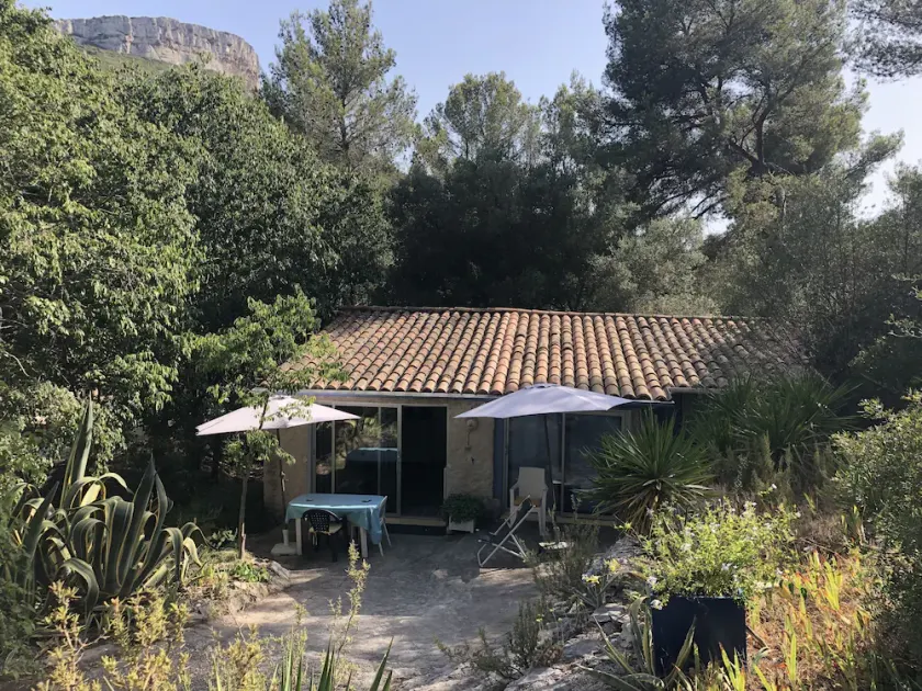 3,5 km fra centrum af Cassis: mini-villa med terrasse mellem Vines And Hills - Image 1