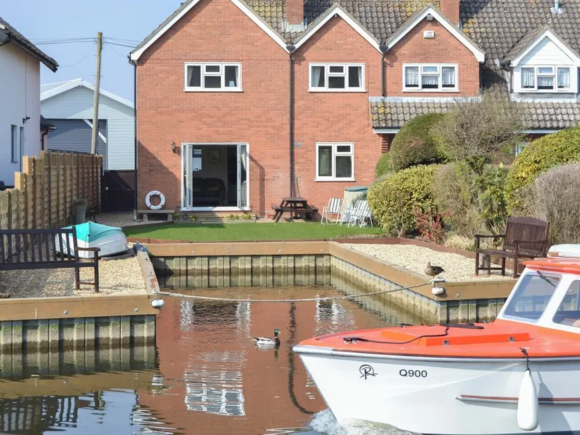 3 værelses bolig i Wroxham - Image 1