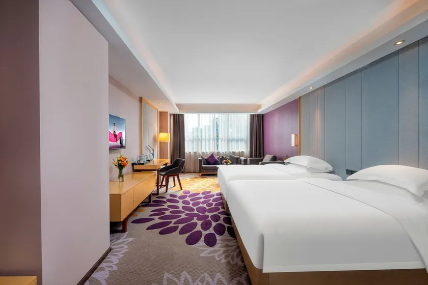 Trendy Romantic MAXScreen Hotel - Image 1