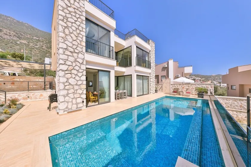 Romantic Villa for 2 in Kalkan, Outdoor and Heated Indoor Pool - Image 1