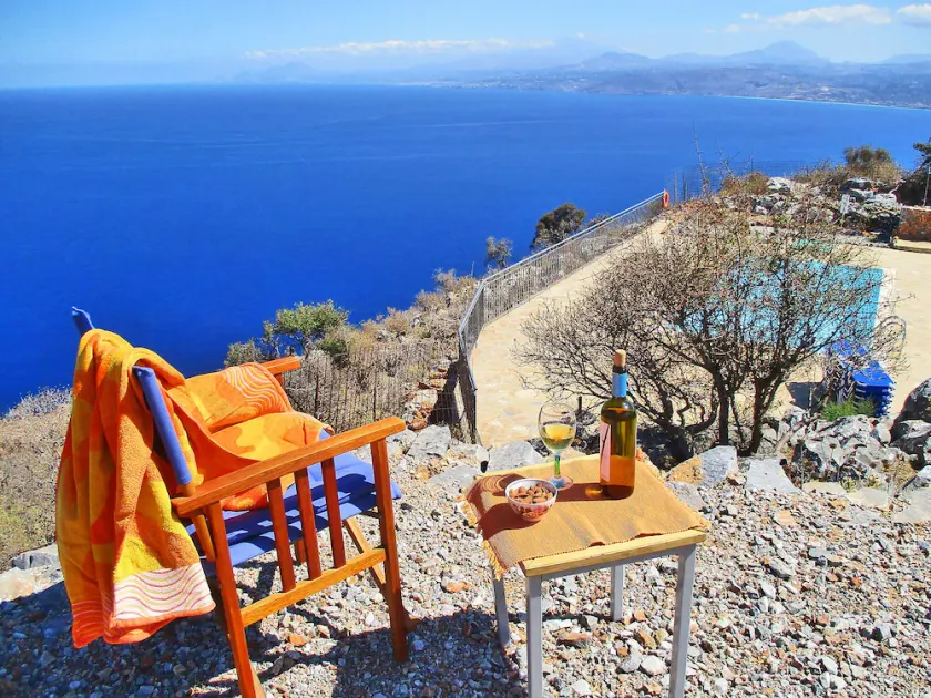 Where the Aegean blue speaks to your soul.... - Image 1