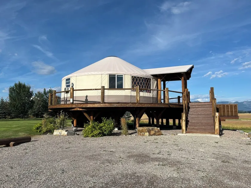 Luksus Yurt, der grænser op til Flathead Lake - Image 1