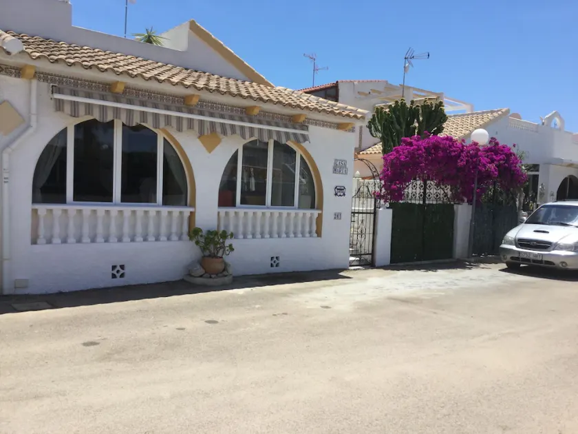Bungalow / villa mitoyenne à Los narejos, Los Alcazares Murcia - Image 1