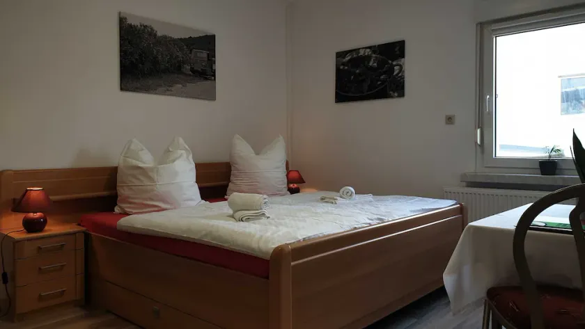 Doppelzimmer - Pension Pizzeria Verona - Image 1
