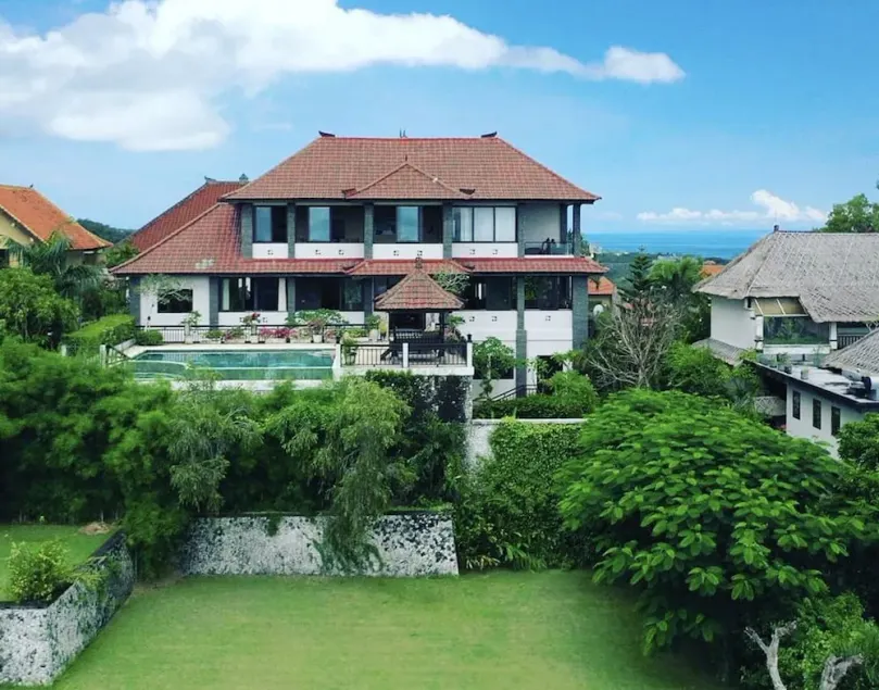 Villa Rama Rama – A Huge Private Hilltop Spa Retreat with Stunning Views - Image 1
