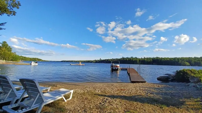 Perfect Lakefront Getaway ~ Beautiful Private Setting! - Image 1