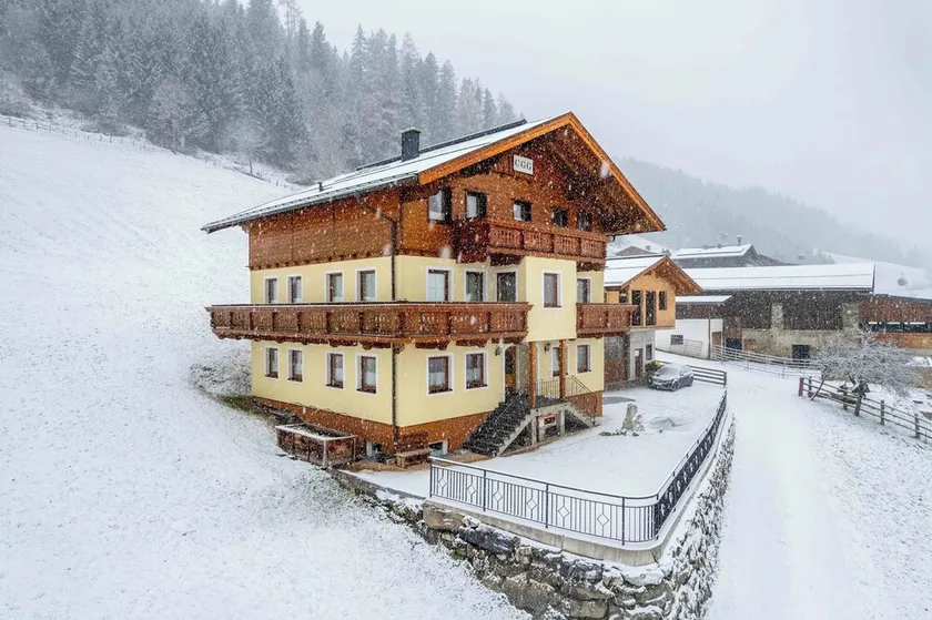 Weitblick Appartements by we rent - Image 1