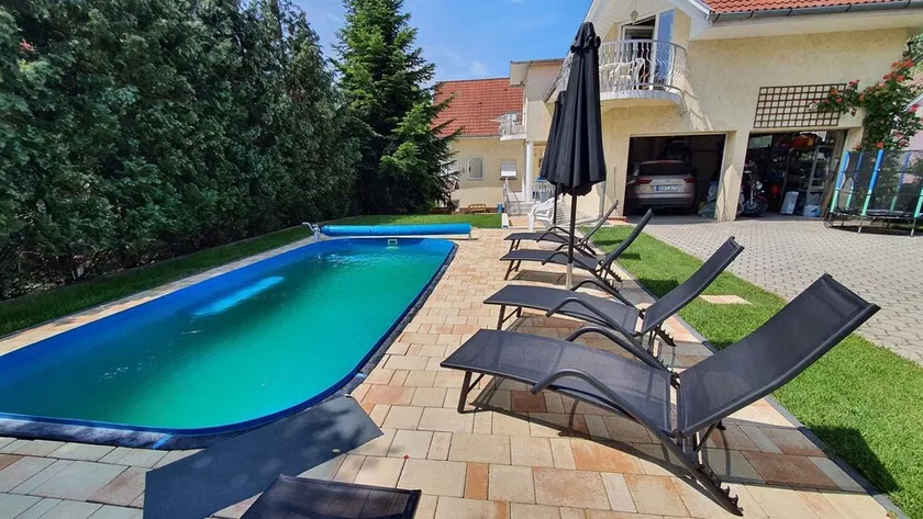 Studio with pool, internet and air conditioning - Image 1
