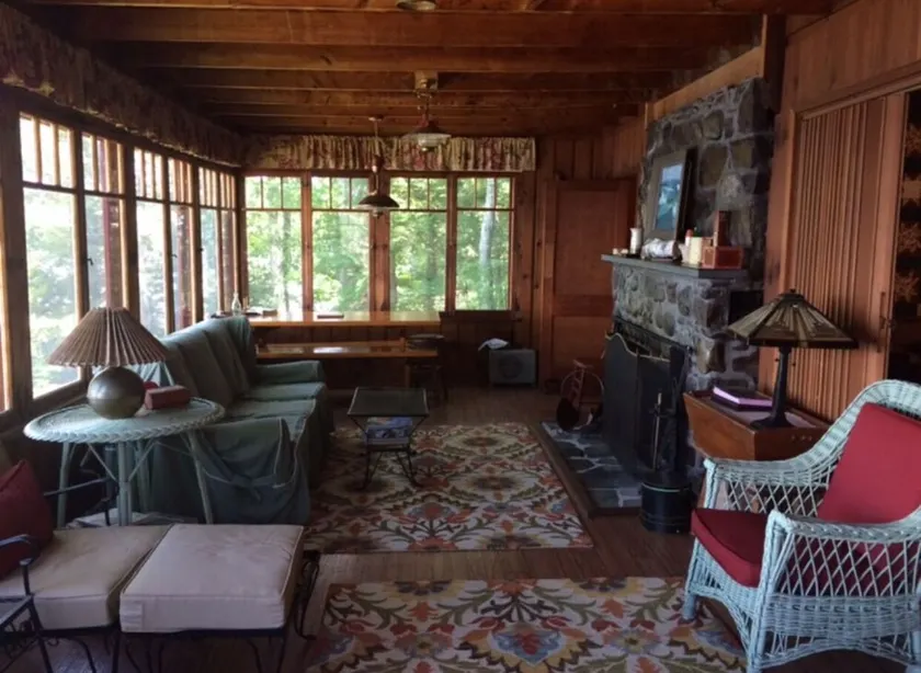 Classic Lake Front Maine Camp/Cottage - Image 1