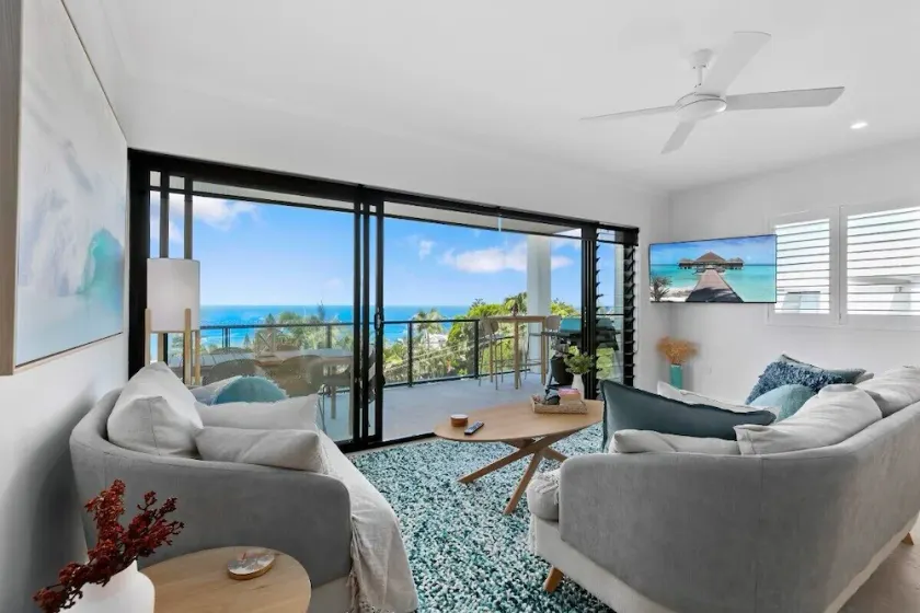 Ocean Viewpoint - Stunning Sunshine Beach Views - Image 1