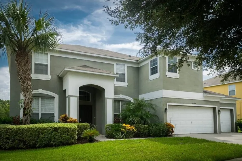 Villa avec 7 chambres et 6 salles de bains, à quelques minutes de Disney World! - Image 1