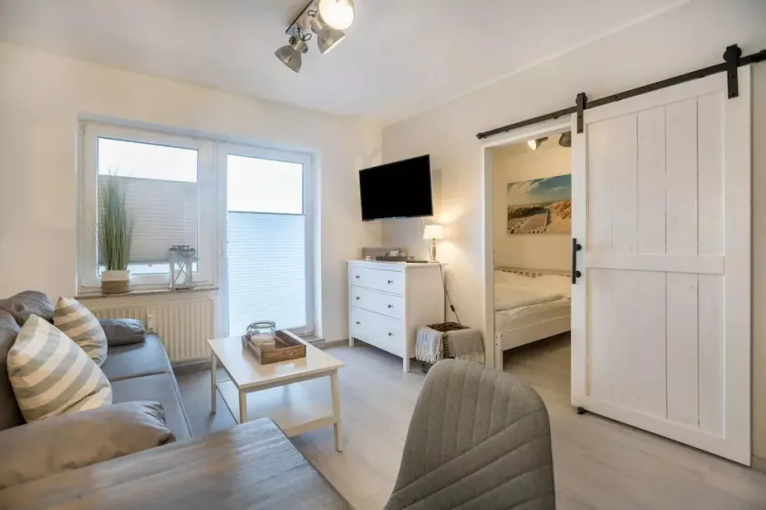 Apartment with balcony and WLAN-pets welcome - Image 1
