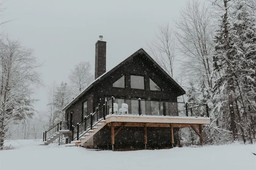New Cozy Forest Chalet w/ Sauna - Image 1