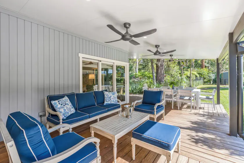 prospect@pearl - Executive Beach Retreat- sleeps 8 (no pets or parties) - Image 1