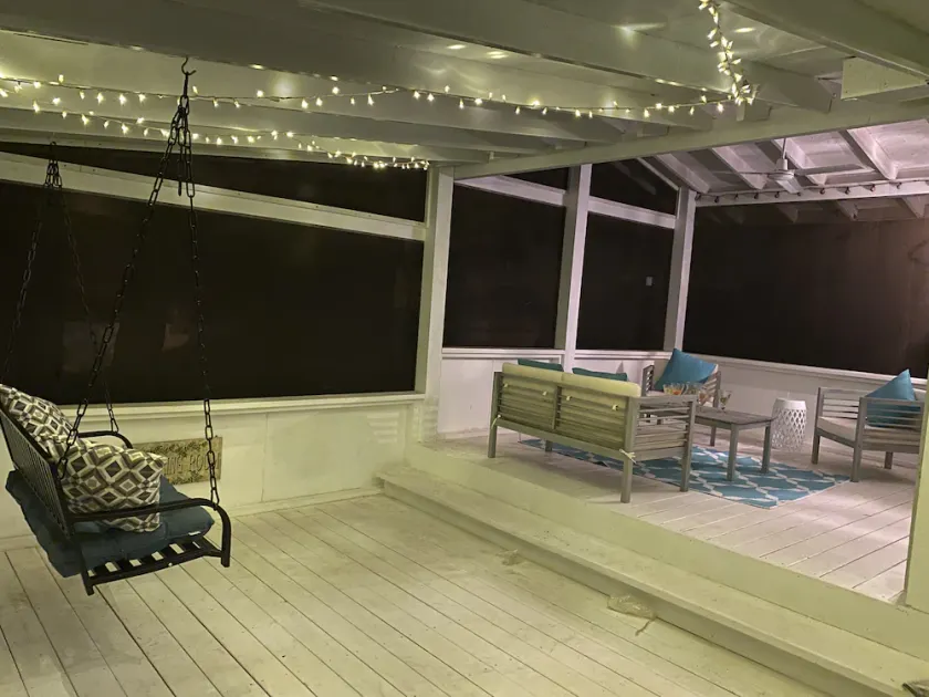 Sunshine Shack at Clearwater Lake (sleeps 6) - Image 1