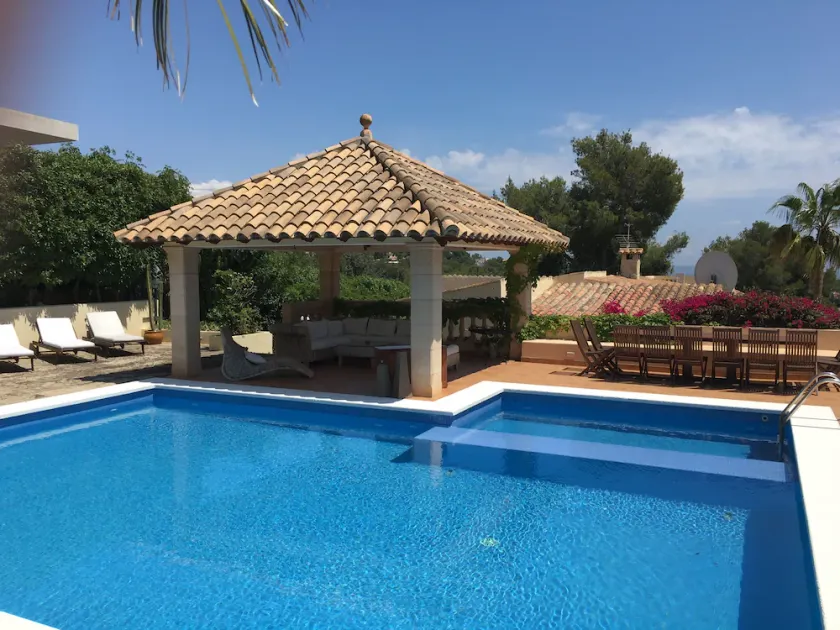 Villa con 5 camere da letto, con favolosa piscina privata, situata vicino a Puerto Portals - Image 1