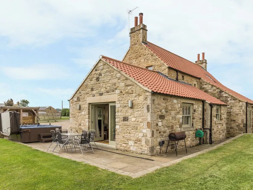 Orchard Cottage - Image 1