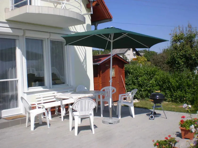 Holiday home with a view of Lake Balaton - Image 1