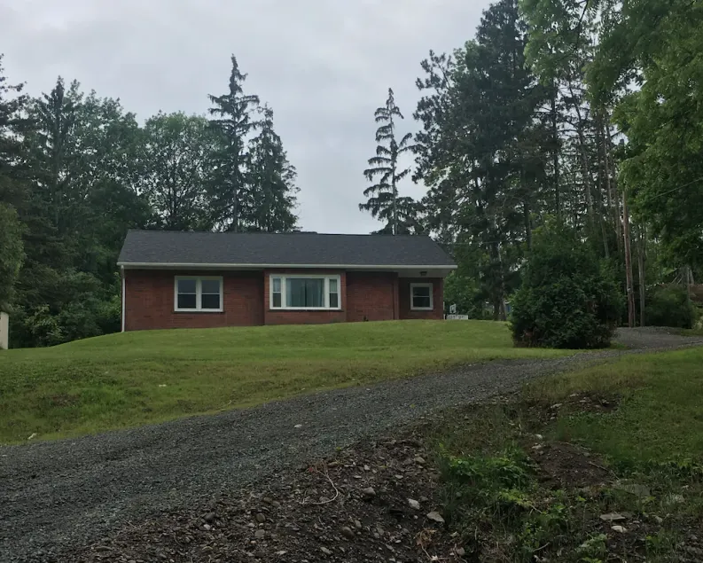 Watkins Glen lake view rental - Image 1