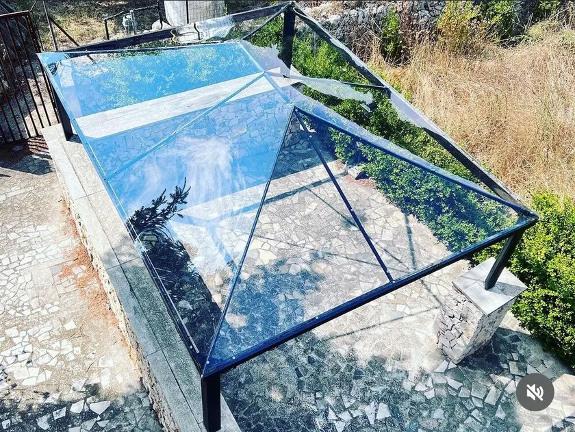 Villa The Octagon - Image 1
