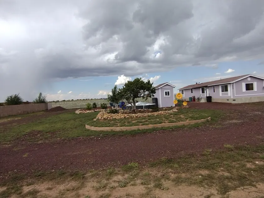 The Brarosel Tourist House near the Grand Canyon - Image 1
