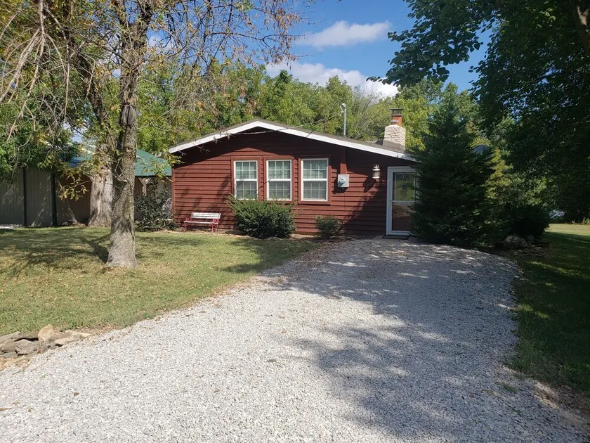 Lake Front afslapning ved Pomona Lake Cabin en time fra Kansas City og Topeka - Image 1