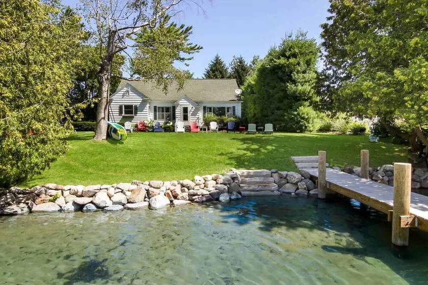Leland Village River Front Beauty ~ Peaceful Neighborhood ~ Swim Off The Dock! - Image 1