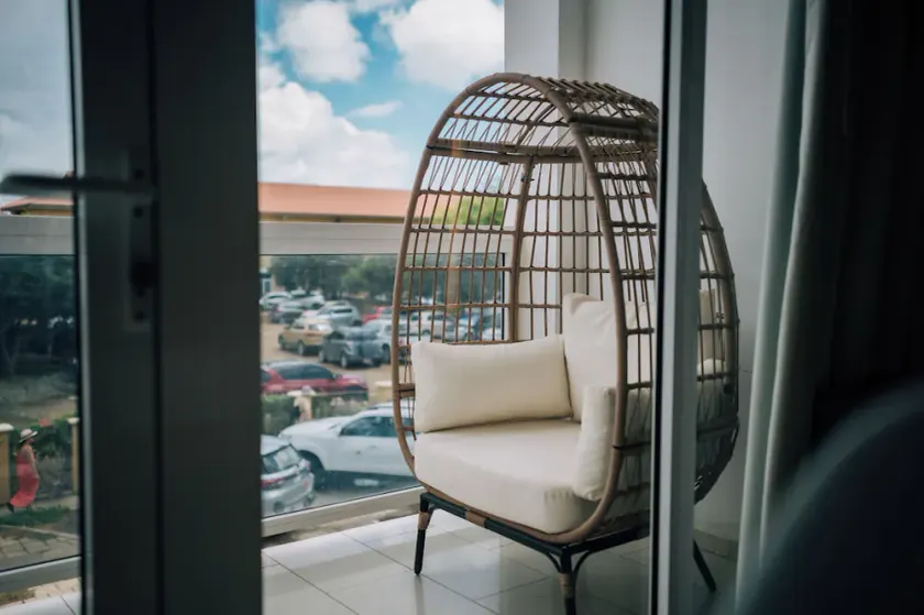 Central Hotel Bonaire - Image 1