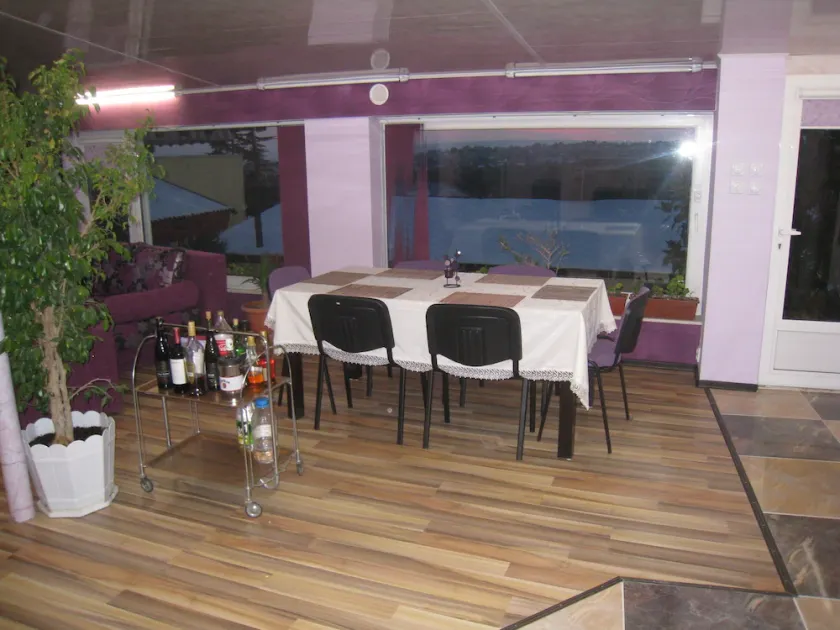 summer house seaempress - Image 1