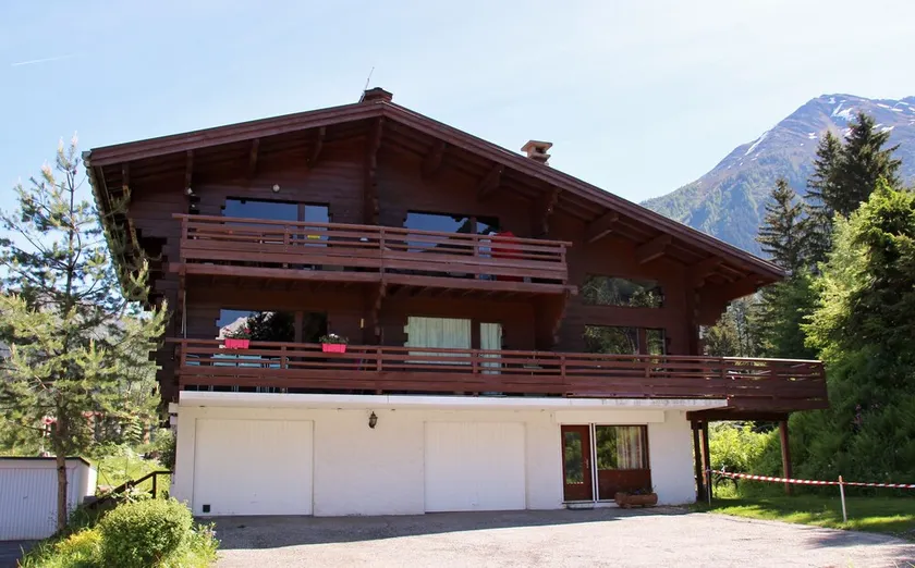 Bellissimo appartamento, semi-chalet, ai piedi delle piste, in un residence con piscina - Image 1