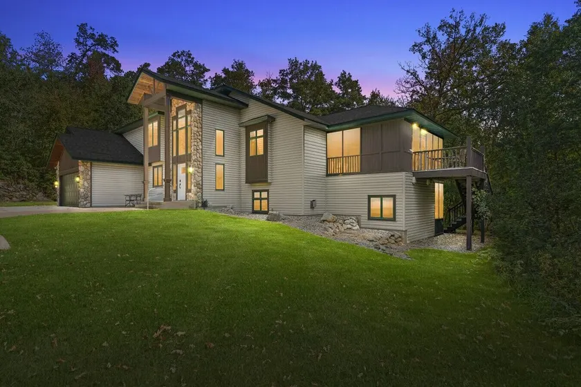 Golf Retreat Near Pelican Lake - Image 1