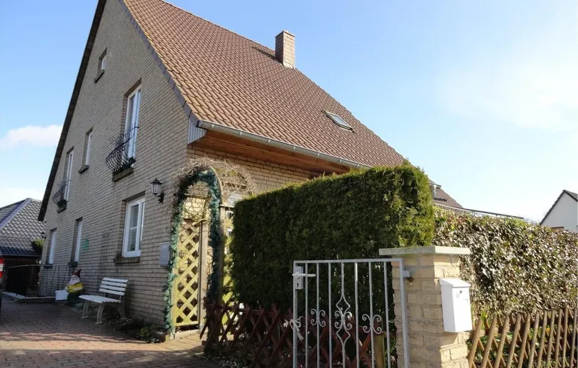 2 Bedroom Pet Friendly Apartment In Harrislee - Image 1