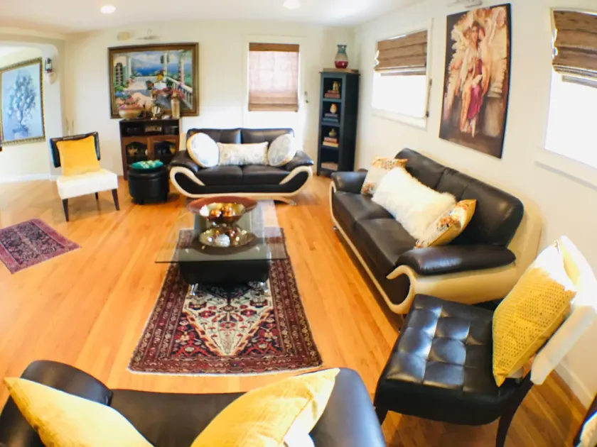2BD Unit In Best And Safe Neighborhood Near Downtown - Image 1