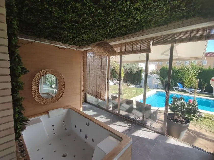 Tropical villa with Spa, private pool and beach at 3 minutes walking distance.  - Image 1