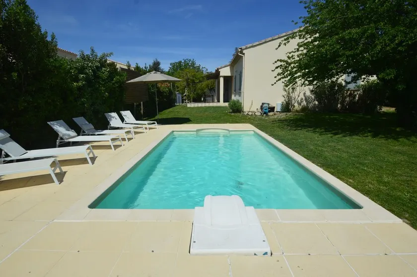 Les Abricotiers - Image 1