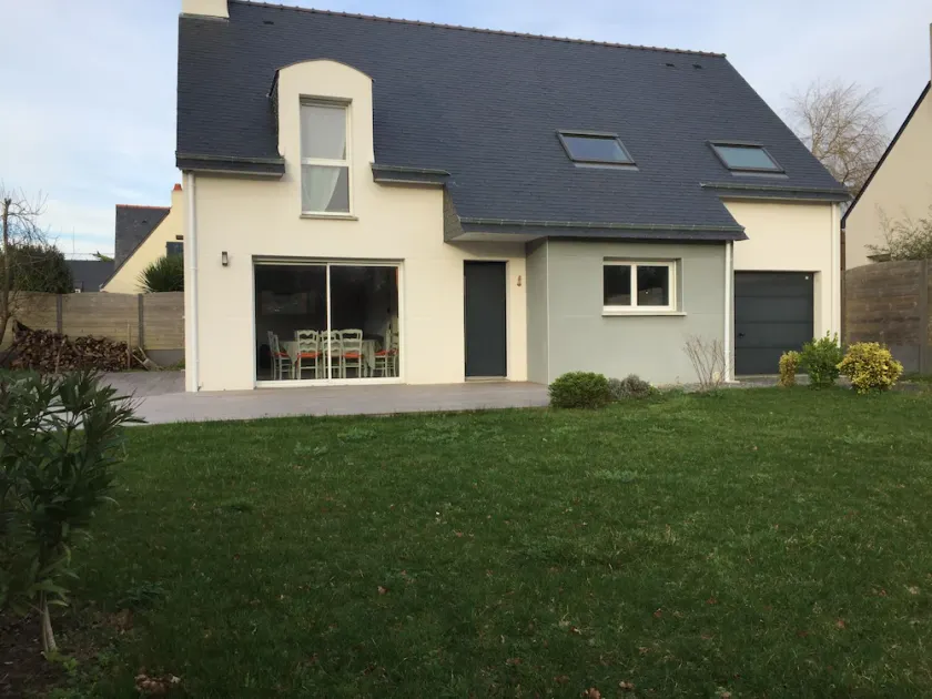Nyligt hus 300 meter fra stranden Poudrantais<br>5 soveværelser - Image 1